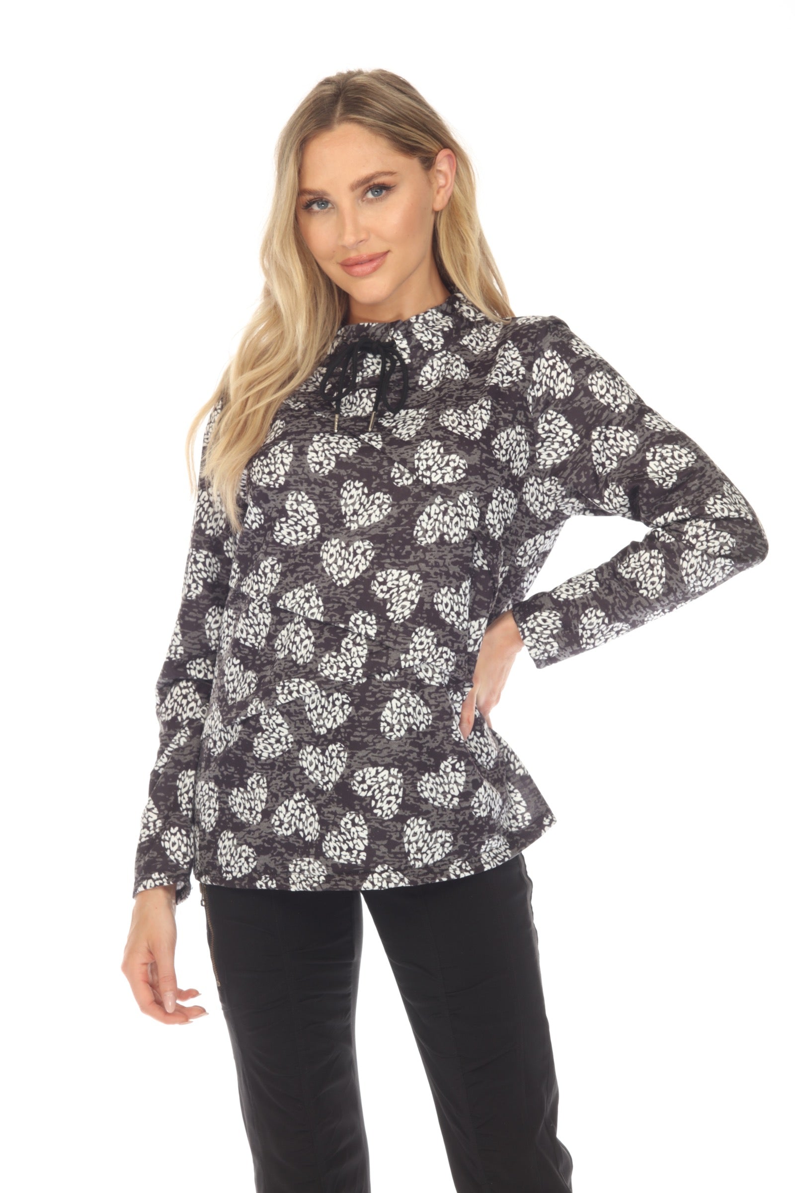 Jillian Pullover - Stamped Hearts - CARINE