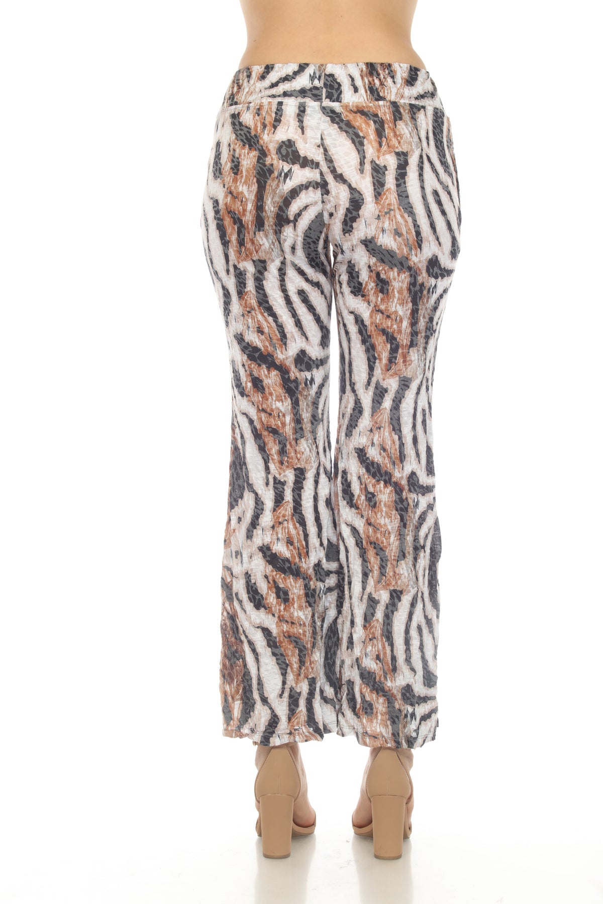 Tia Pant - Tiger Tracks - CARINE