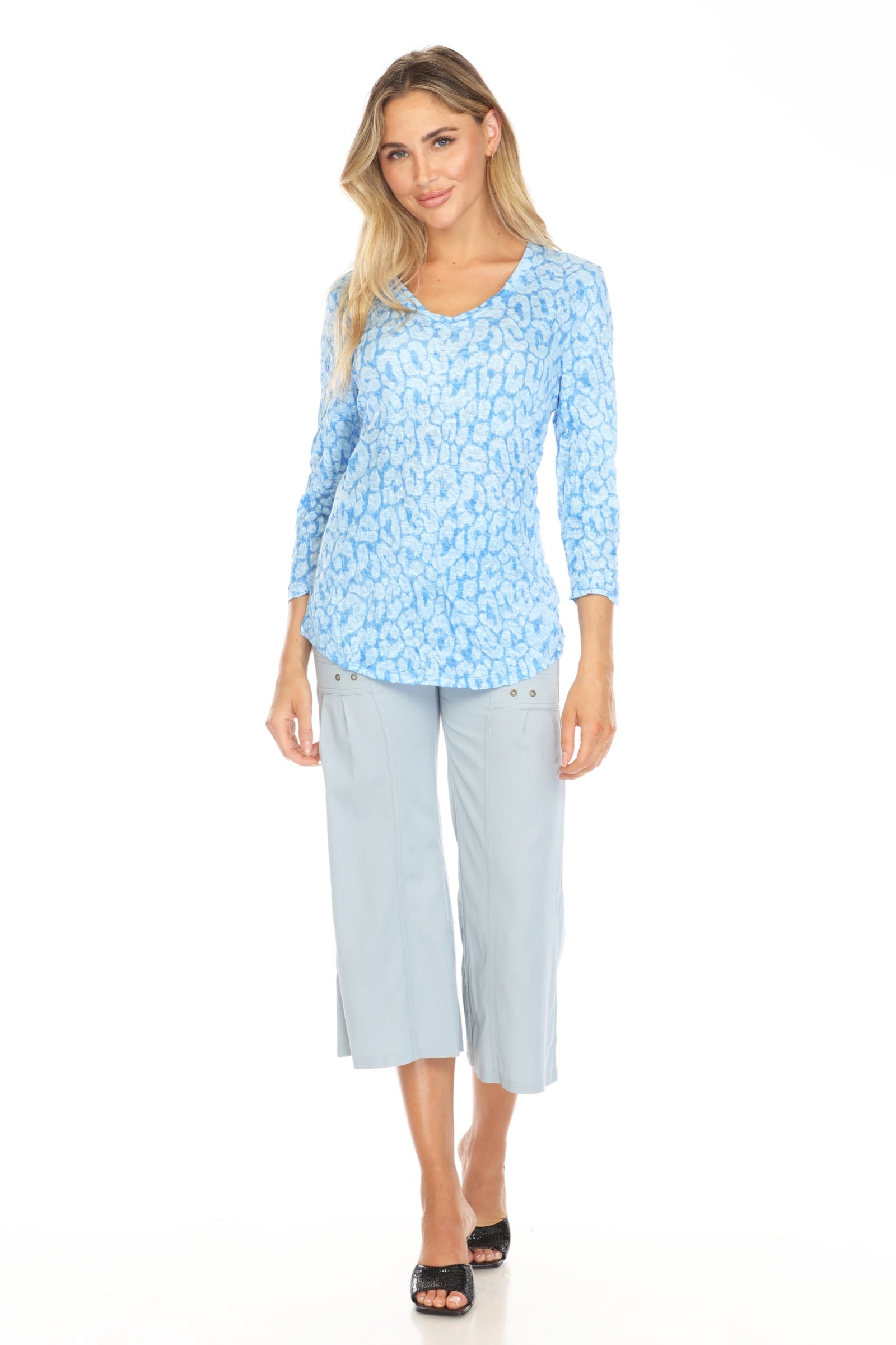 V-Neck Top - Arctic Spots - CARINE