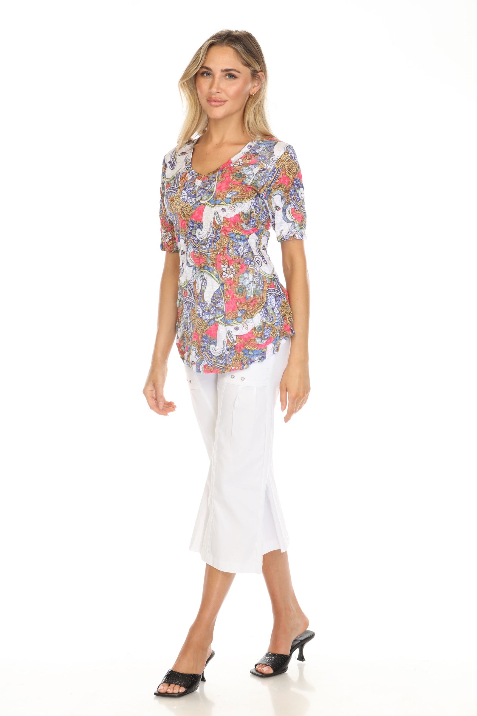 S/S V-Neck Top - Ornate Charm - CARINE