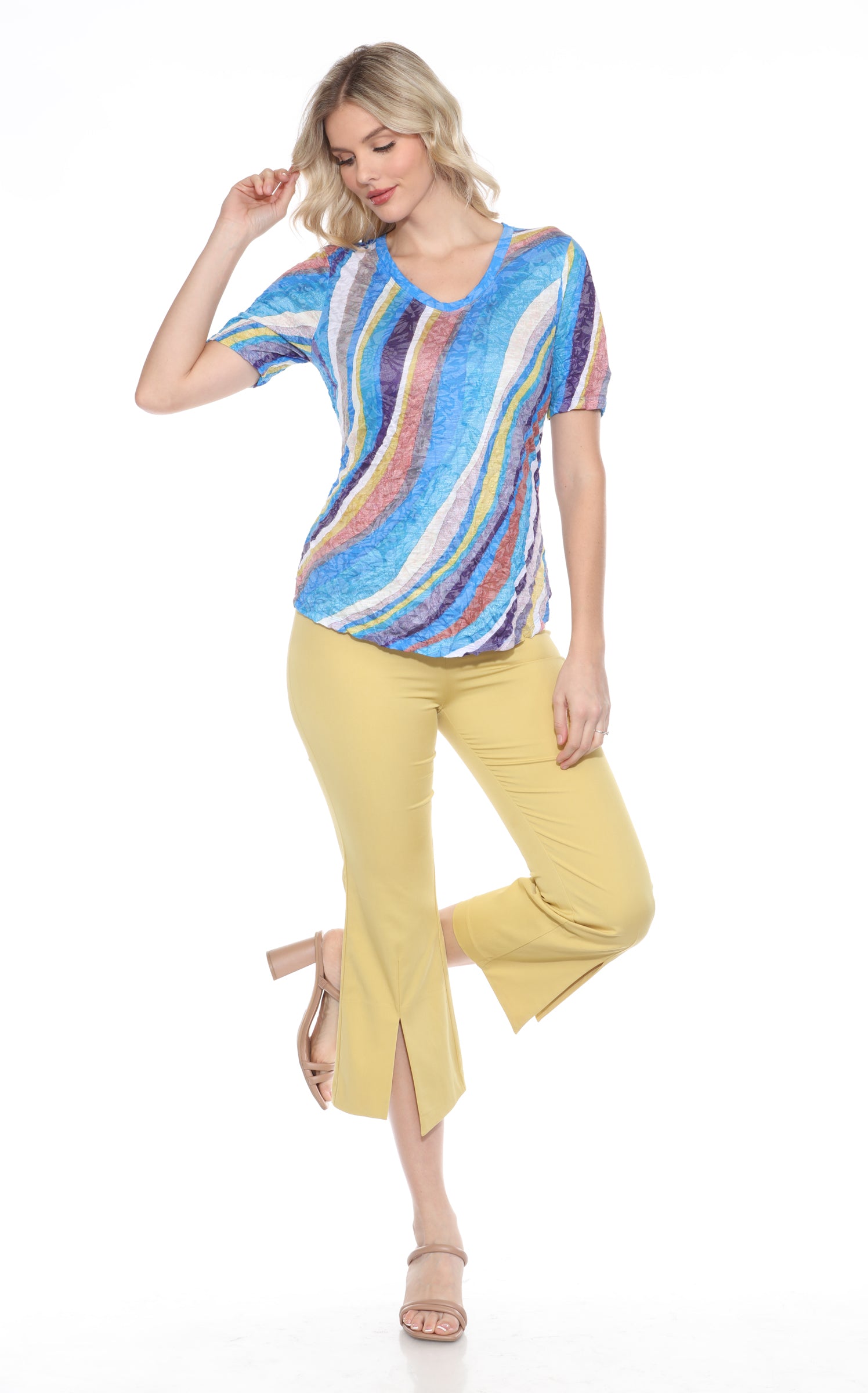 S/S V-Neck Top - Retro Cascade - CARINE