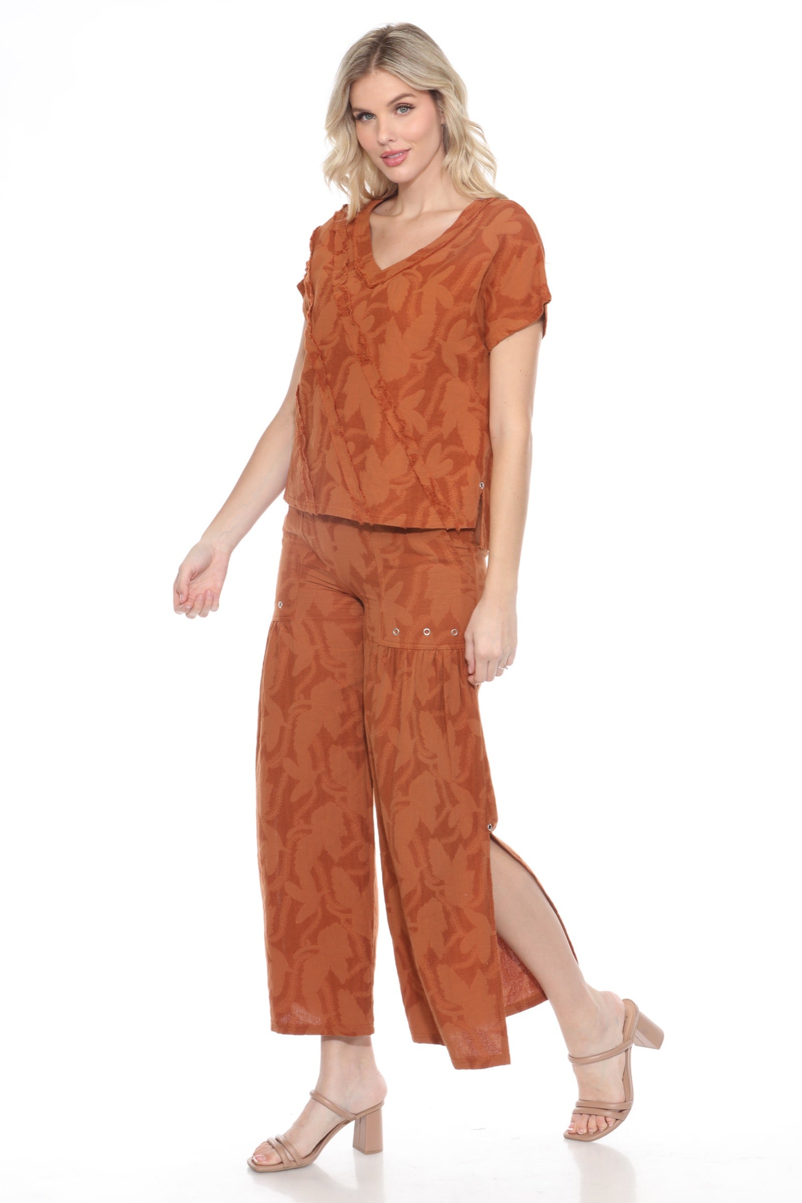 Textured Cotton Diagonal Seam Matching Set - Brown - CARINE