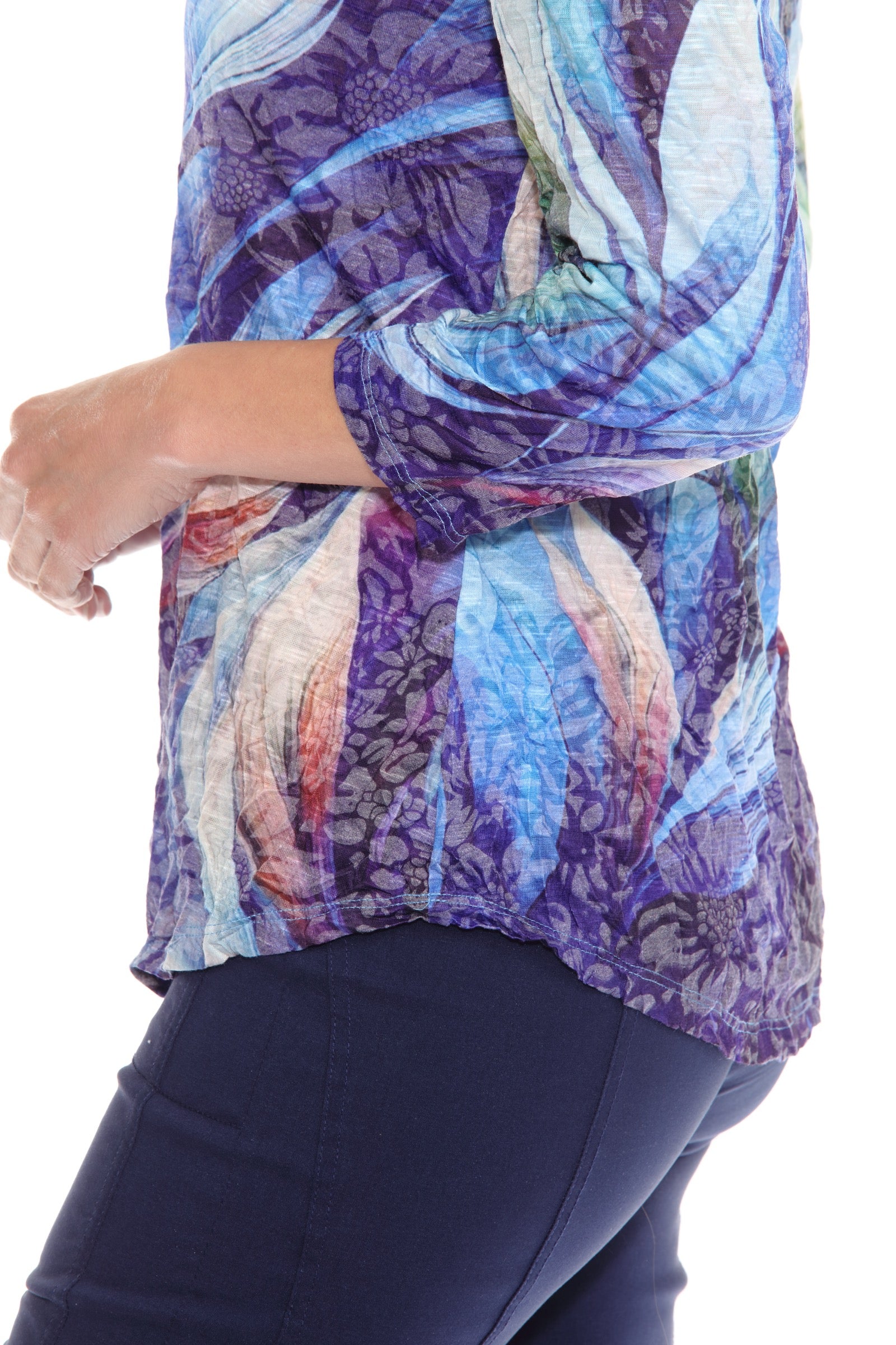 Round-Neck Top - Serene Flow - CARINE