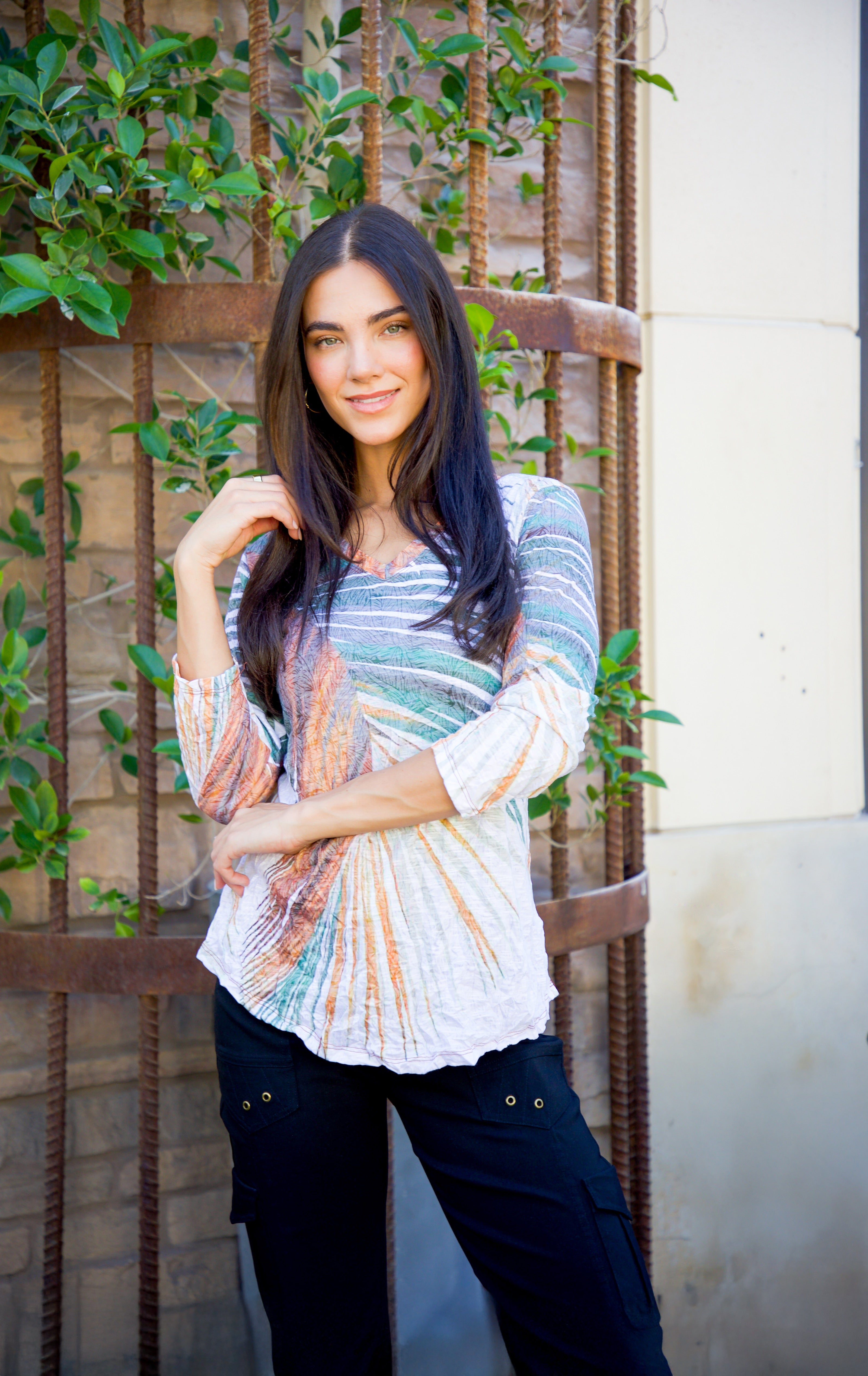 V-Neck Top - Palm Leaf - CARINE