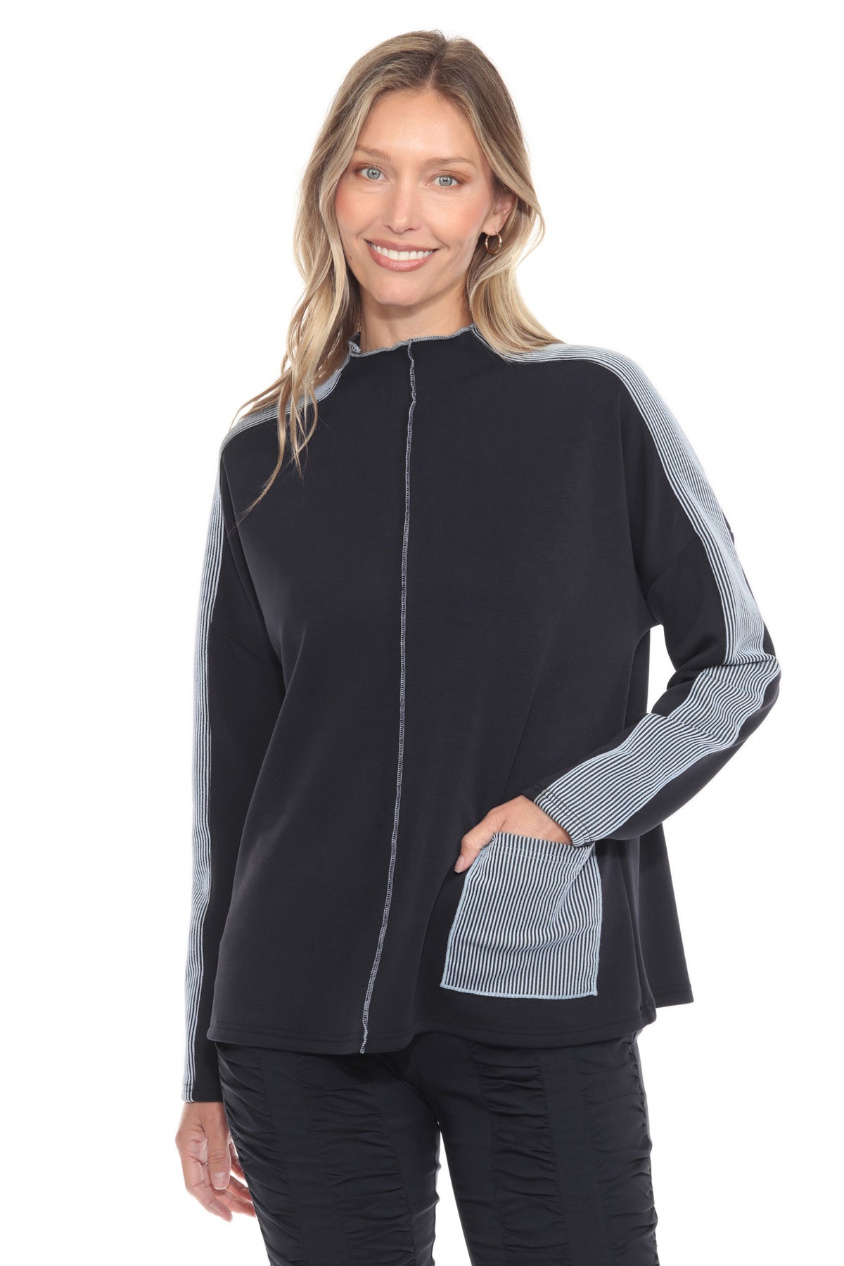 Rib Trim 1pkt Mock Neck Pullover - CARINE