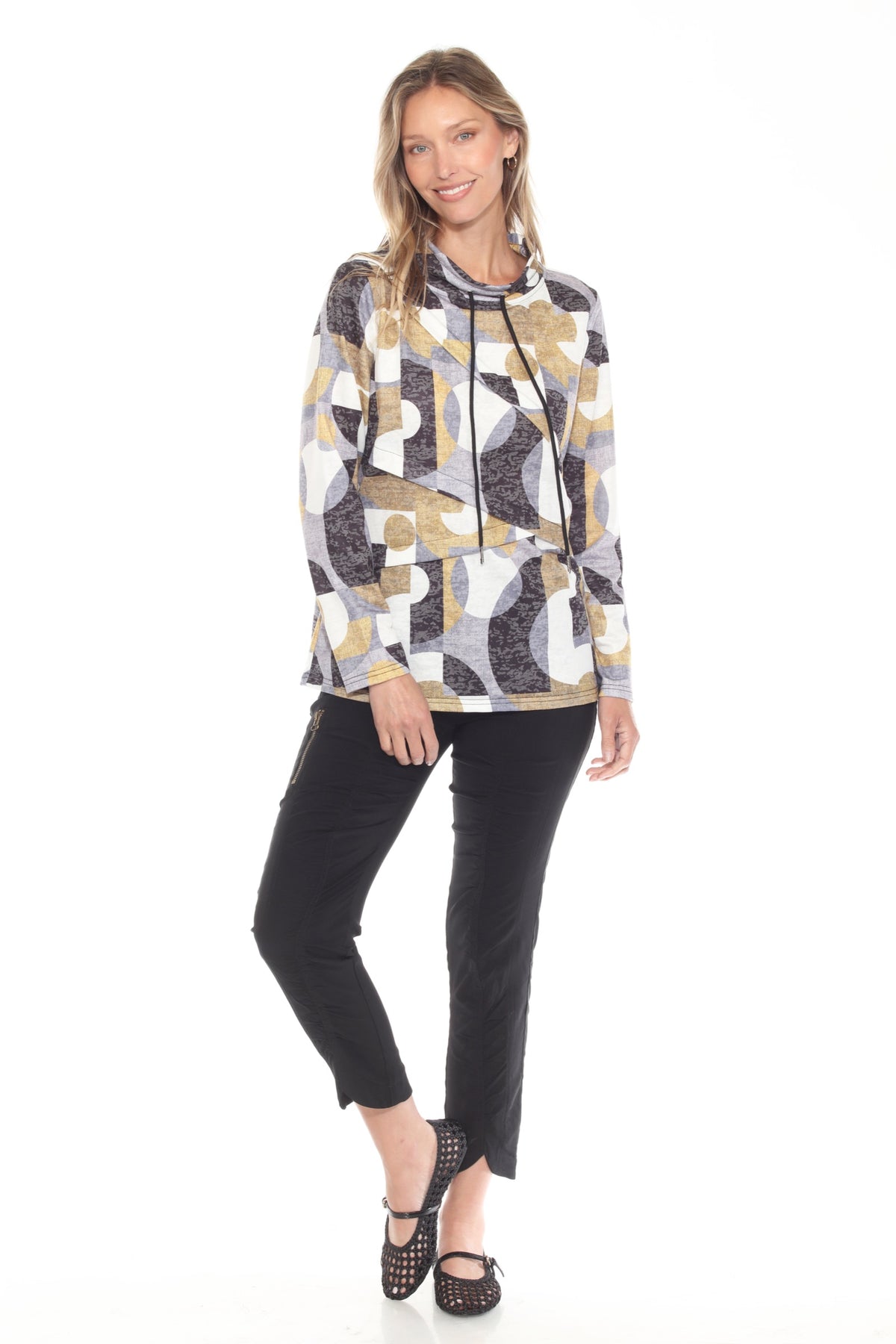 Jillian Pullover - Modern Circles - CARINE
