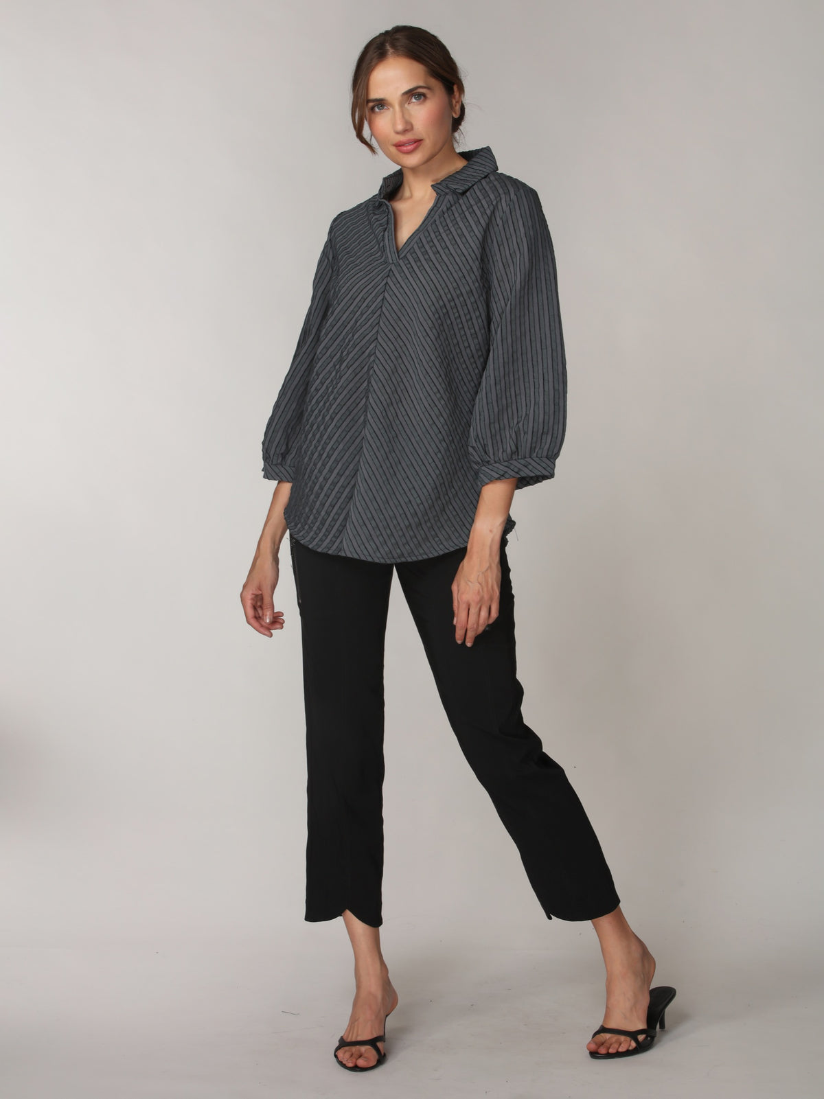 Diagonal Stripe Textured Popover