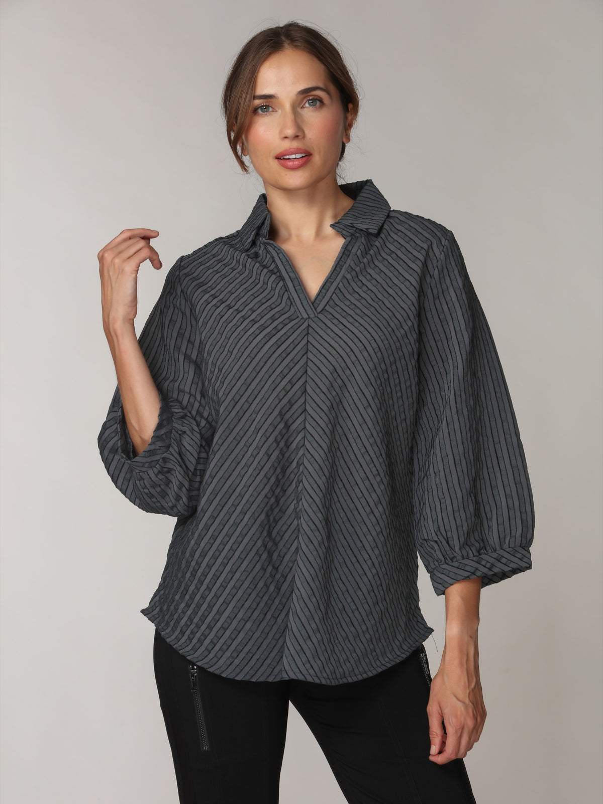 Diagonal Stripe Textured Popover