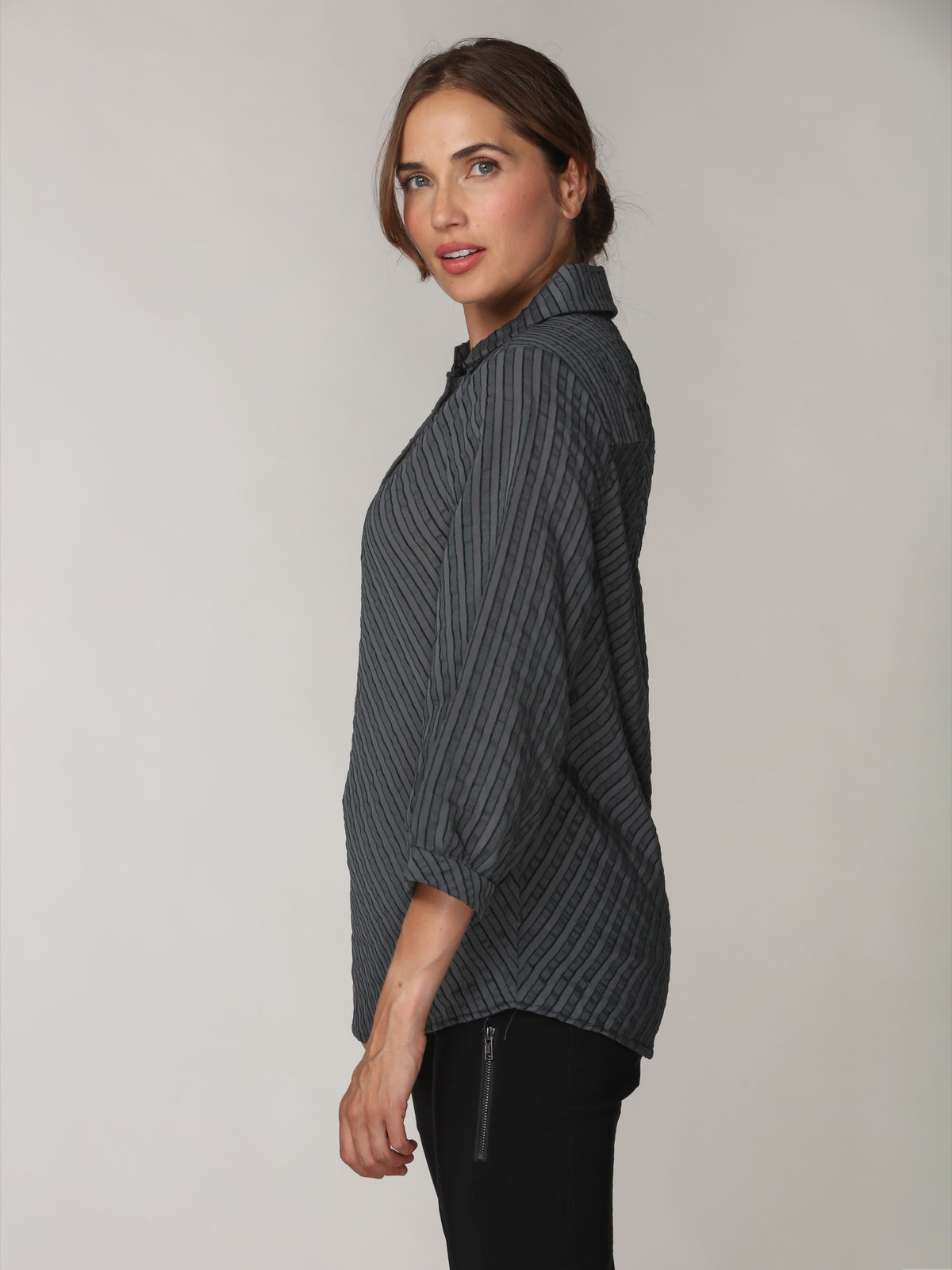 Diagonal Stripe Textured Popover