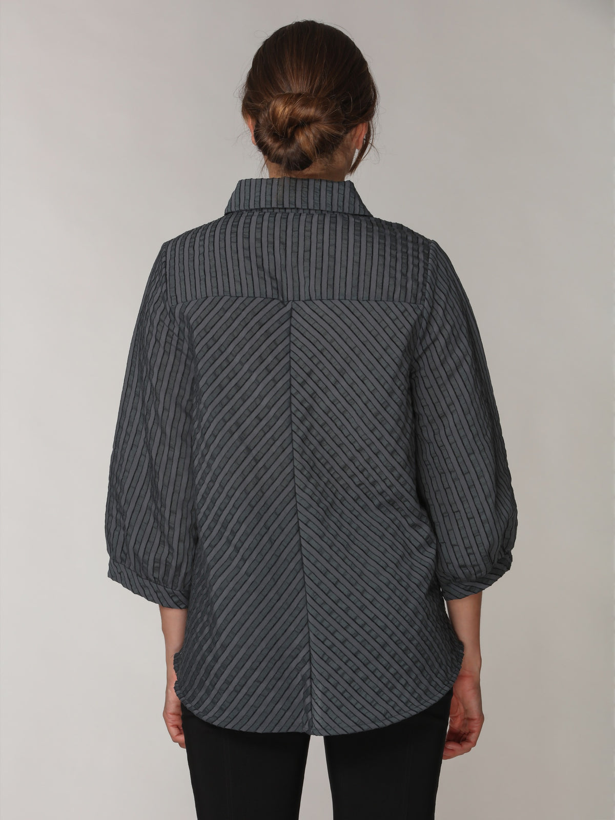 Diagonal Stripe Textured Popover