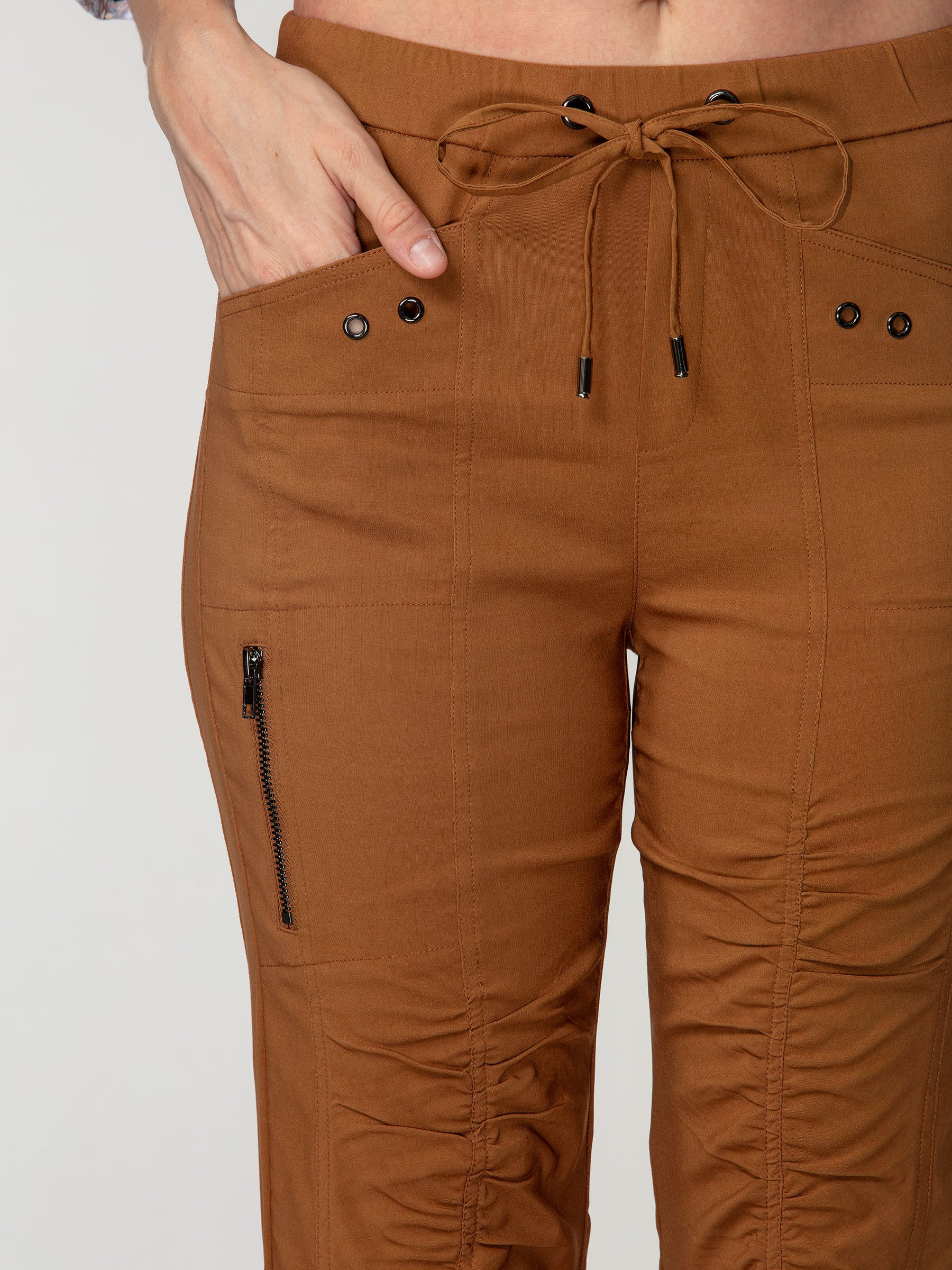 Raya Ruched Pant