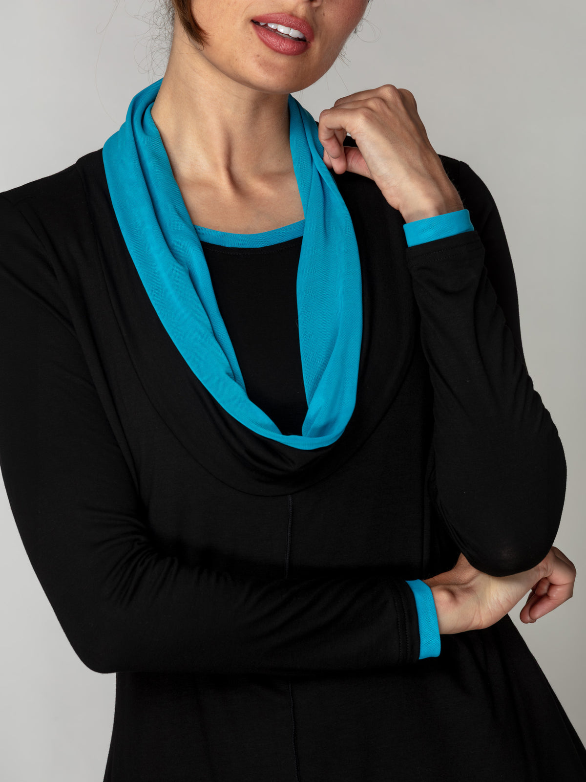 Contrast Lined Draped Collar Top