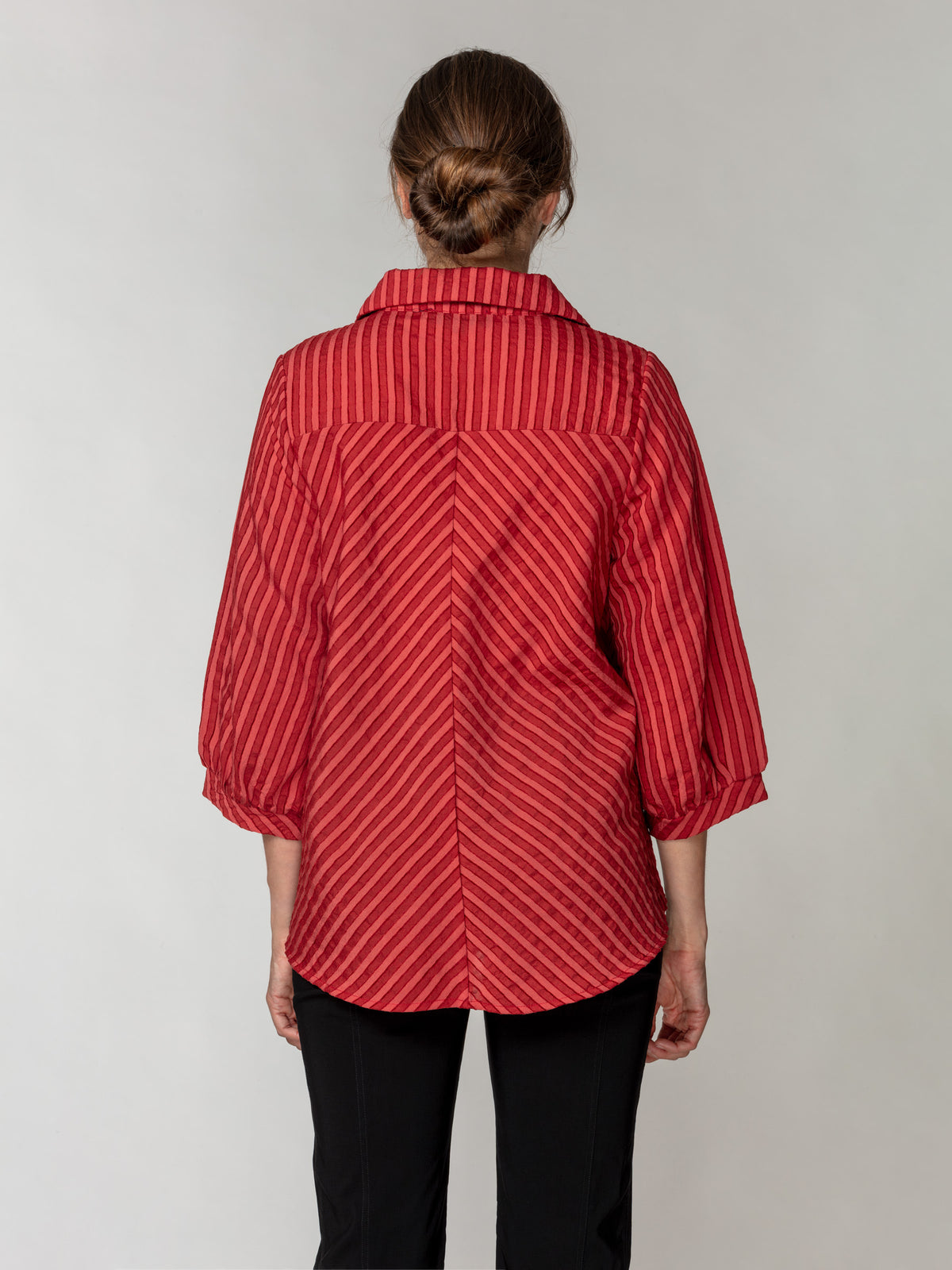 Diagonal Stripe Textured Popover
