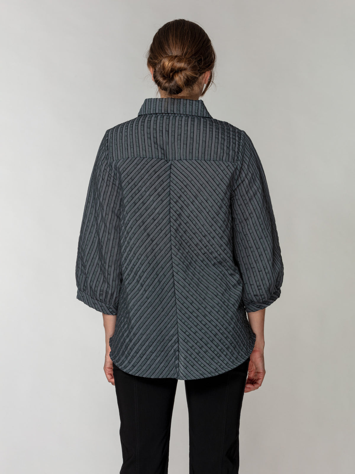 Diagonal Stripe Textured Popover