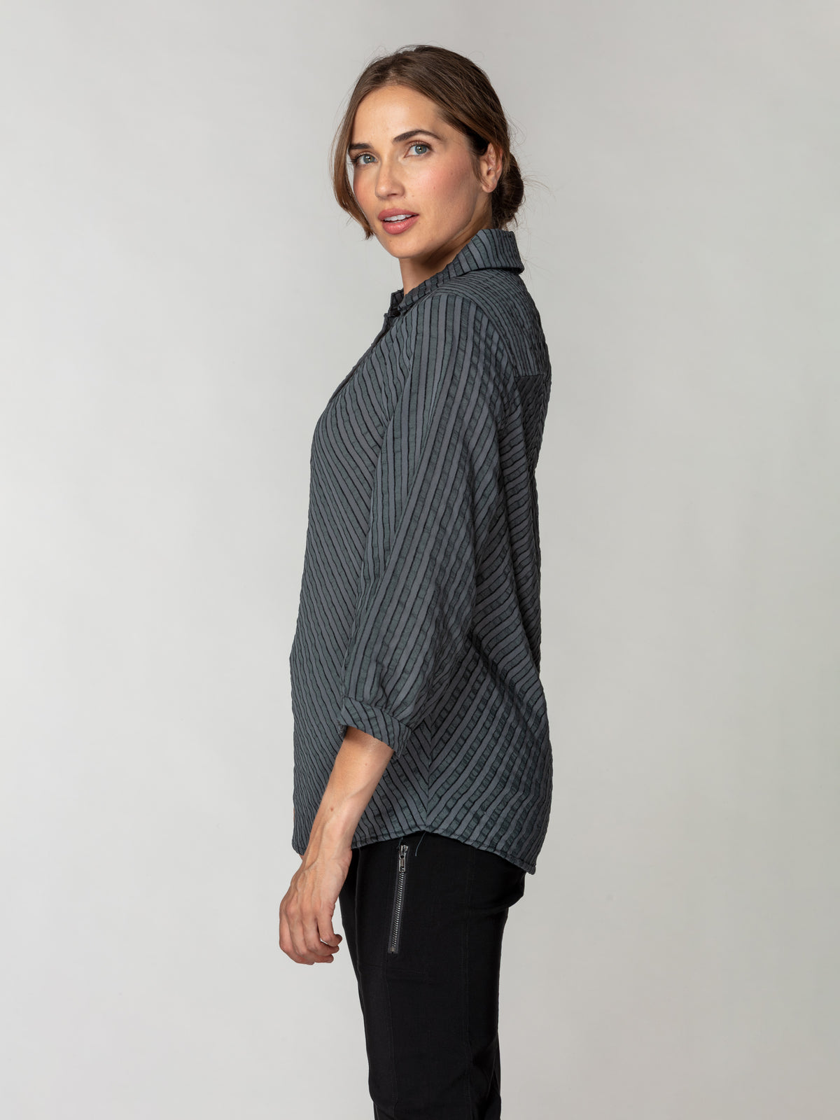 Diagonal Stripe Textured Popover
