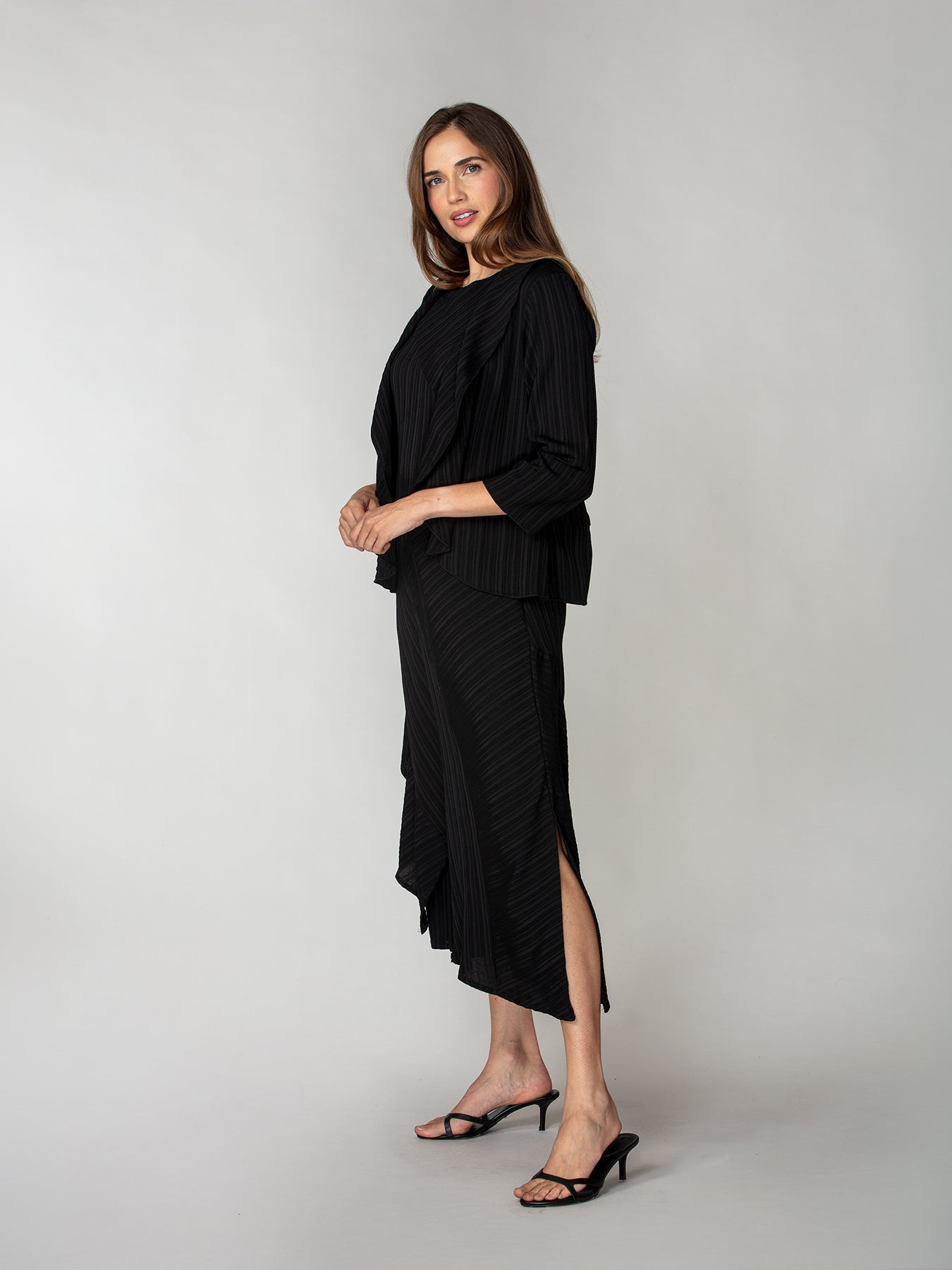 Riviera Open-Front Topper