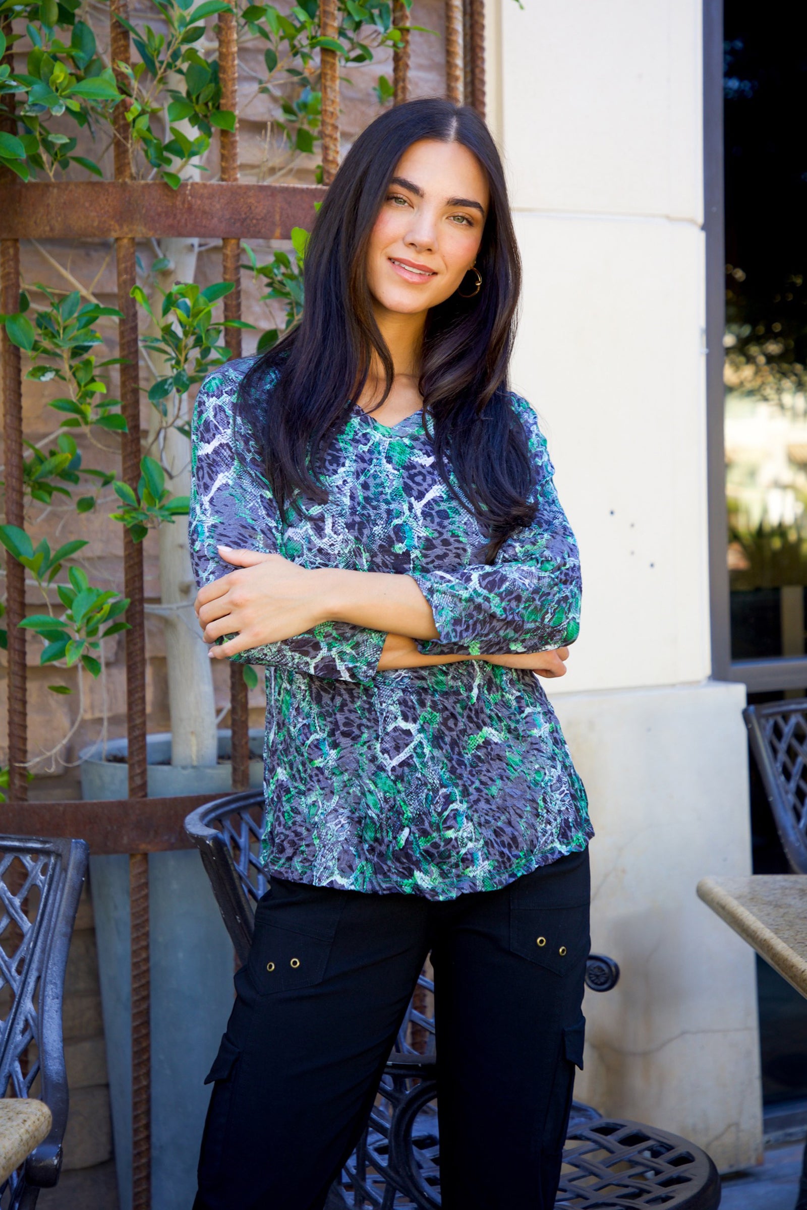 V-Neck Top - Serpent Mesh - CARINE