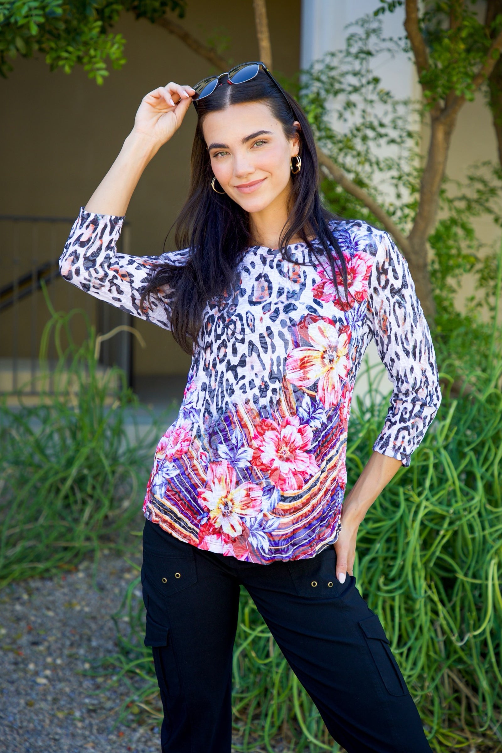 Round-Neck Top - Leopard Petals - CARINE