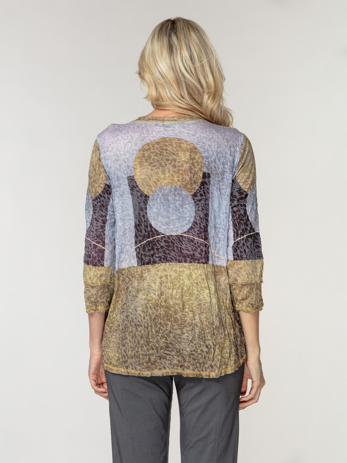 Julia Top - Modern Spheres